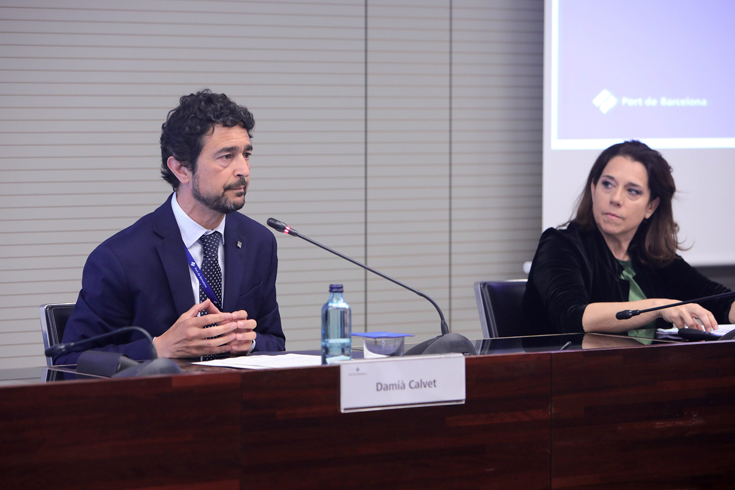 Puerto de Barcelona (España): liderando el camino de la innovación azul