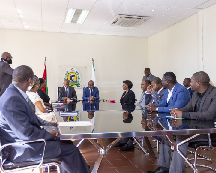 El Puerto de Maputo firma un MoU con una universidad local para mejorar la gestión portuaria y evaluar sus impactos