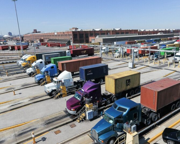 Le pont de Baltimore et la mondialisation : l’aspect « ville-port » du drame