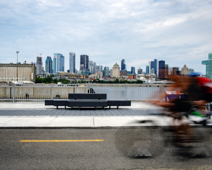 En Montreal, un nuevo paseo marítimo domina el puerto