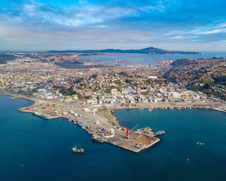 Ports of Talcahuano plans to develop with the community