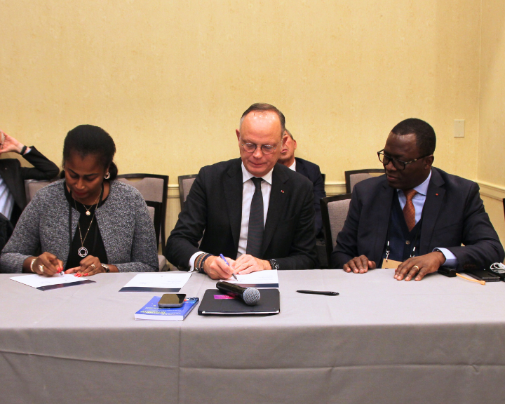 The Port and the District of Abidjan sign the 2030 Agenda by AIVP